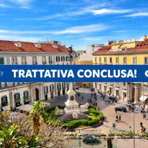 Chaia, Via Calabritto – Locale commerciale ristrutturato in posizione esclusiva