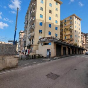 Via Campegna – Locale commerciale locato