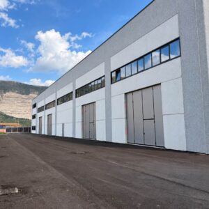 CAPANNONE DI NUOVA COSTRUZIONE – ADIACENTE INTERPORTO DI NOLA